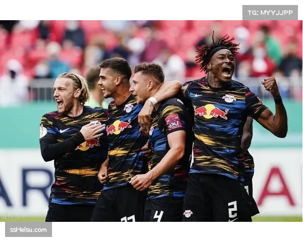 RB莱比锡进攻组织轮换 鲍姆加特纳努萨前场搭档不变